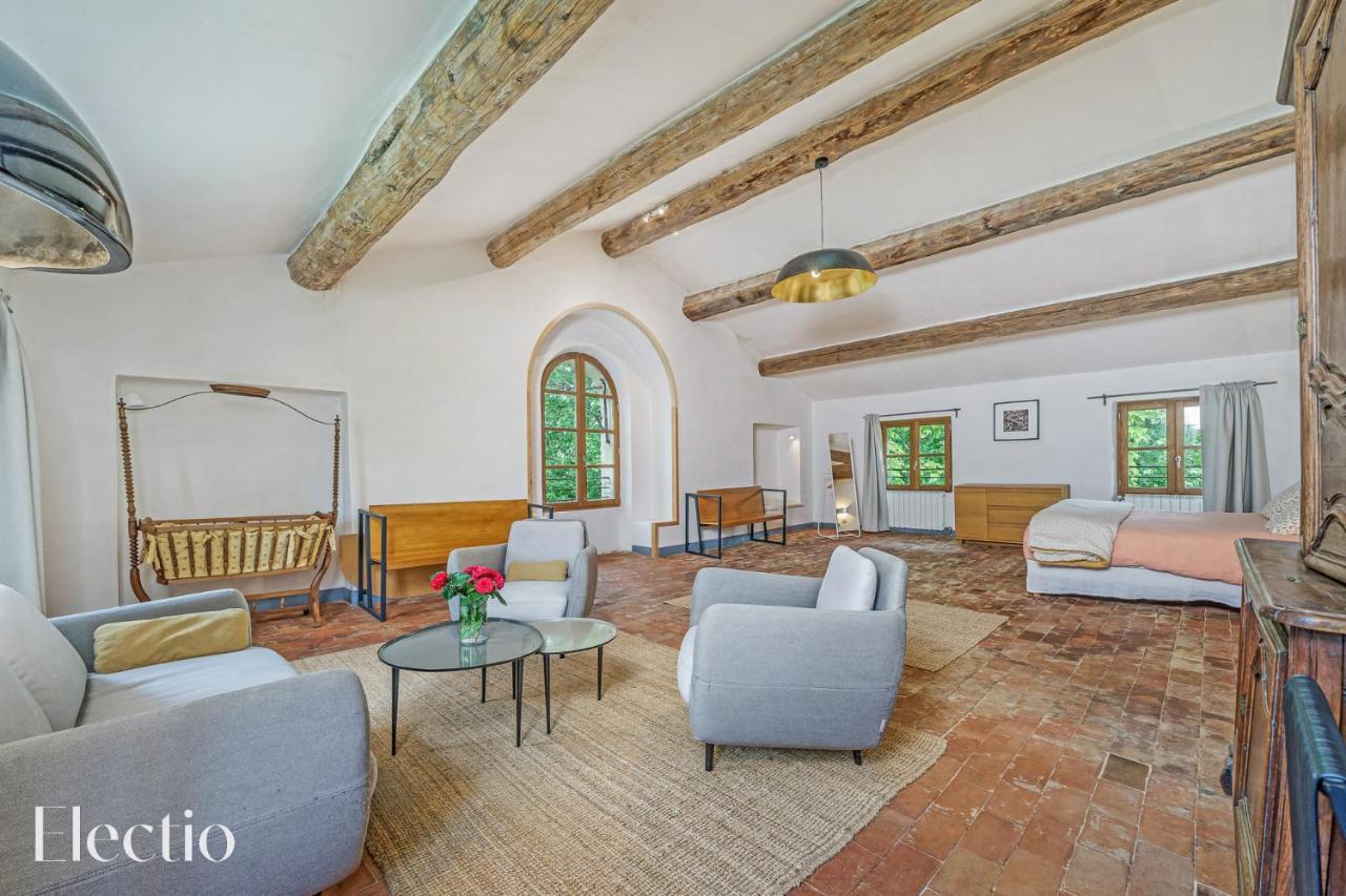 Hotel Parenthese En Luberon Rustrel Exteriér fotografie