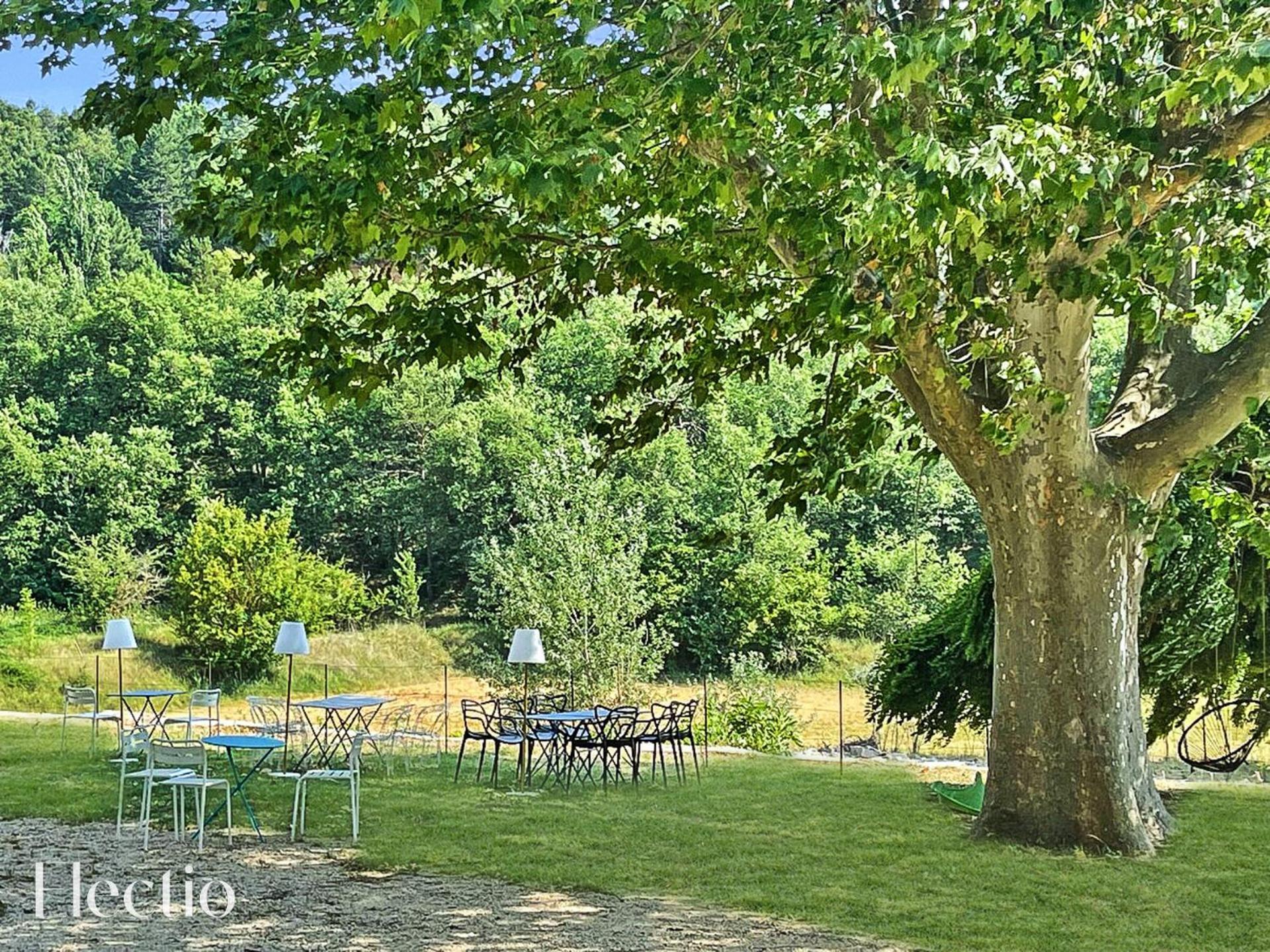Hotel Parenthese En Luberon Rustrel Exteriér fotografie